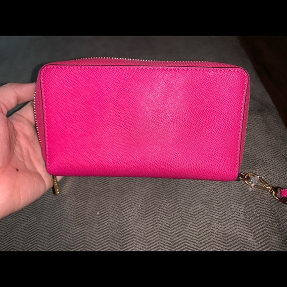 Vibrant Pink Jetset Michael Kors wallet - Picture 5 of 5
